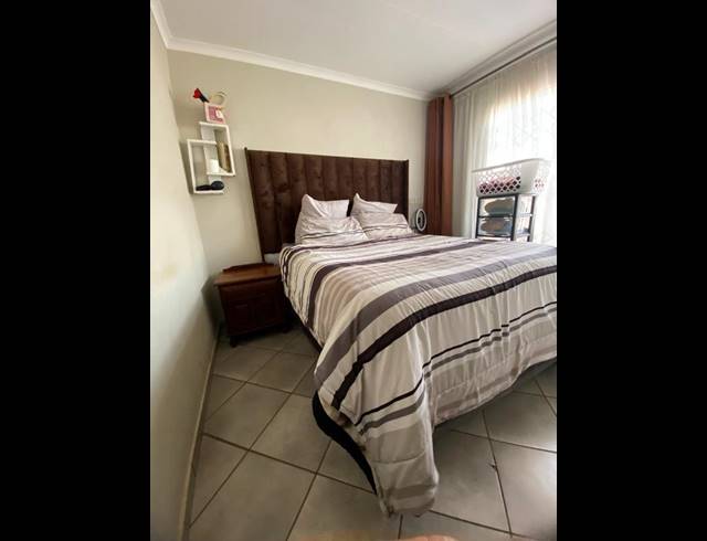 2 BEDROOM HOUSE FOR SALE IN WILFORDON